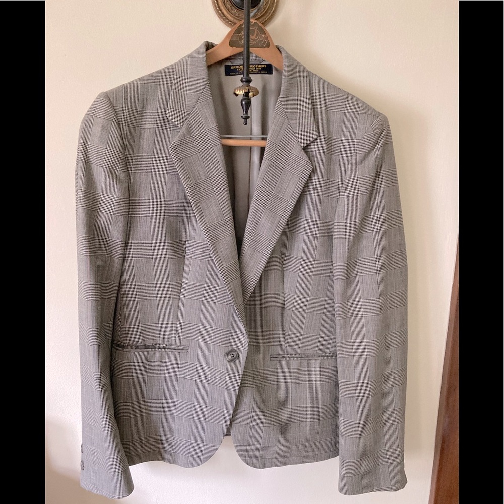 Vintage Brooks Brothers Suit early 1990’s Size 12.